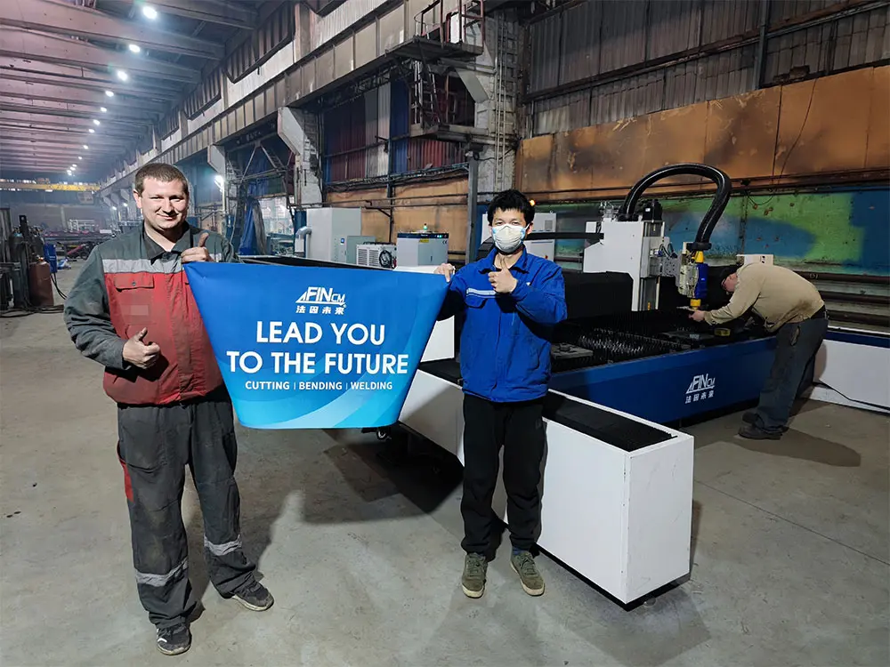 FINCM FUTURE CUSTOMER IN Large format laser cutter